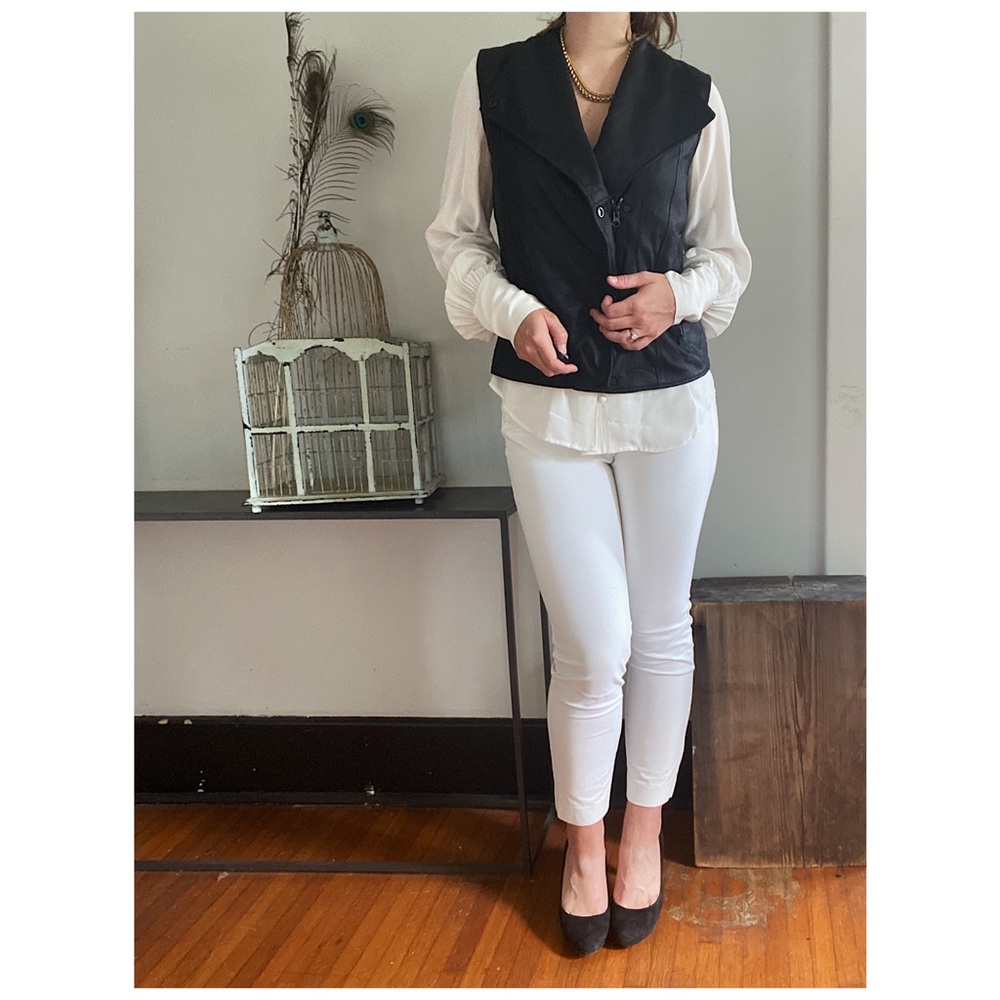 vince moto vest
